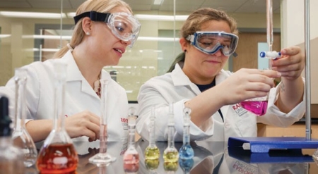 Faculty mentor Kristina Stefaniak, Ph.D., left, assistant professor of chemistry, with Research Rookie Makenzie Bennington