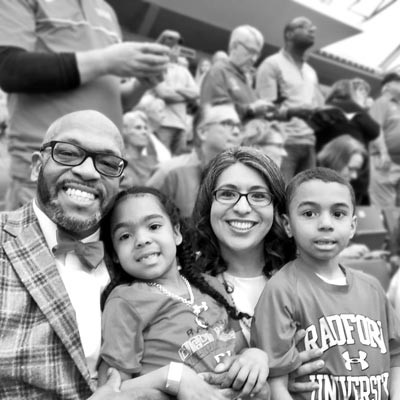 hemphill-family-bball-bw