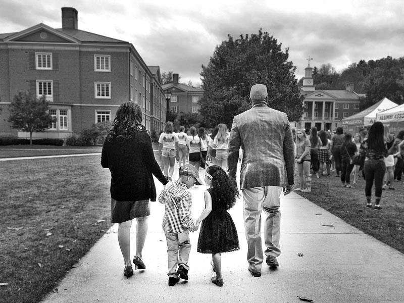 hemphill-family-walking-bw